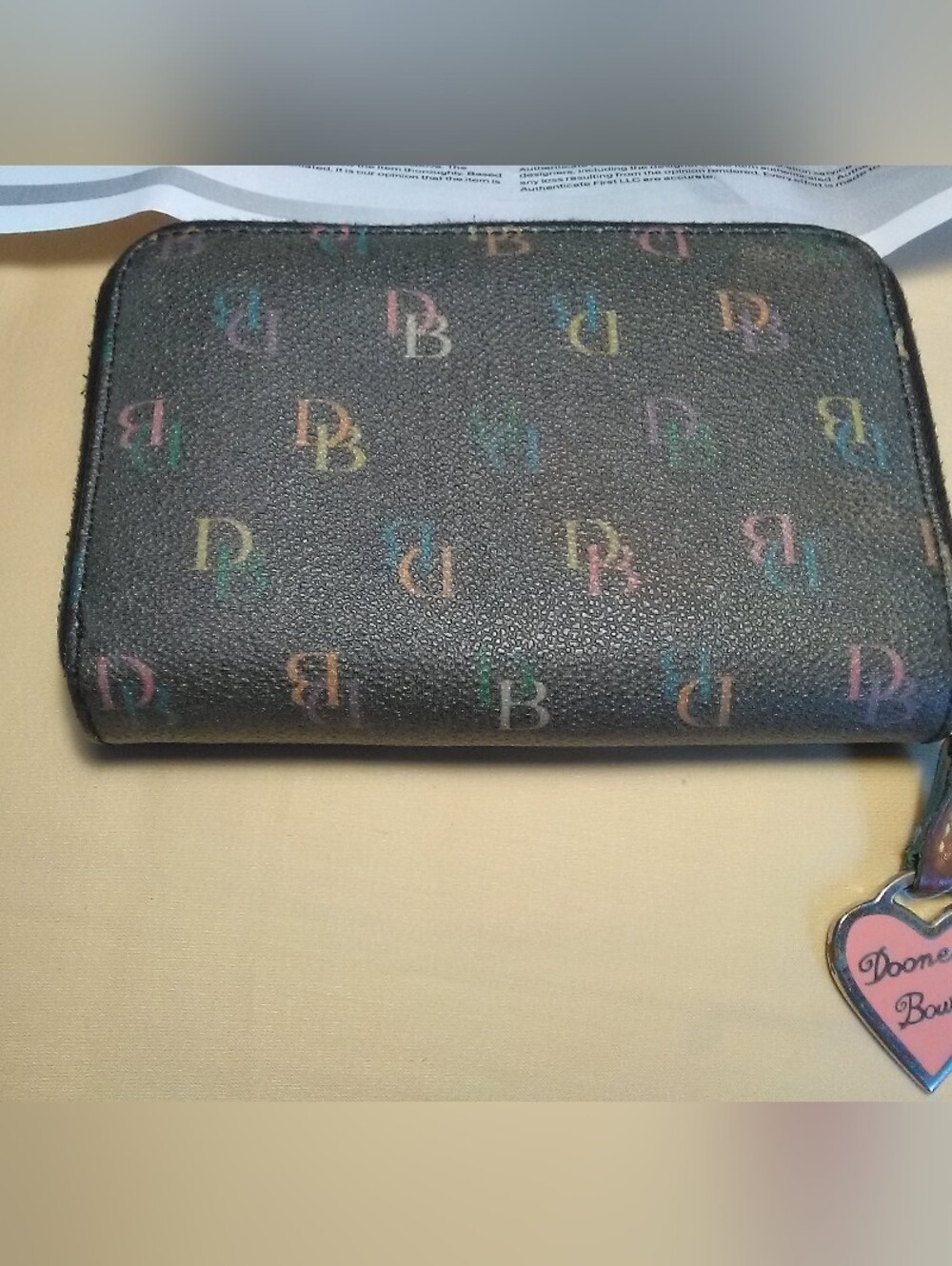 Lo. New Dooney & Bourke Black Pebbled Zip Wallet W/ Rainbow DB Monogram